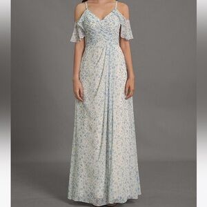 AZAZIE DAKOTA bridesmaid